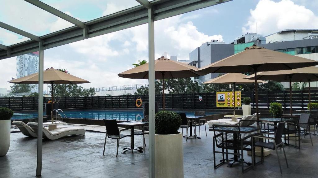 The Arista Hotel Palembang Kültér fotó