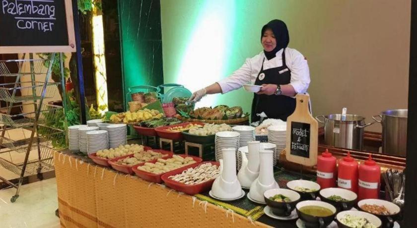 The Arista Hotel Palembang Kültér fotó