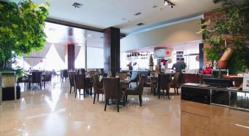 The Arista Hotel Palembang Kültér fotó